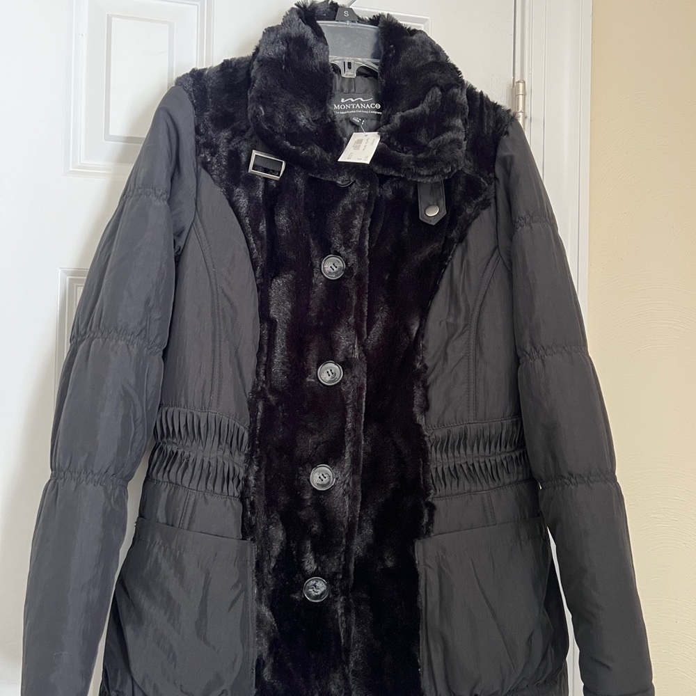 Montanaco NWT Black Coat with Faux Fur Trim-Small - Picture 2 of 9